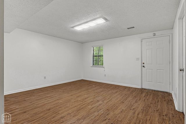 121 County Road 465, Jonesboro, AR 72404
