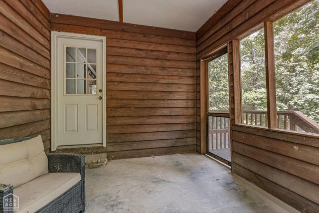 121 County Road 465, Jonesboro, AR 72404