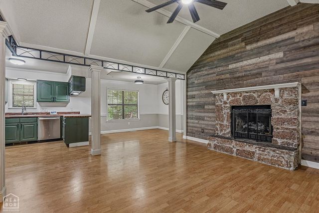 121 County Road 465, Jonesboro, AR 72404