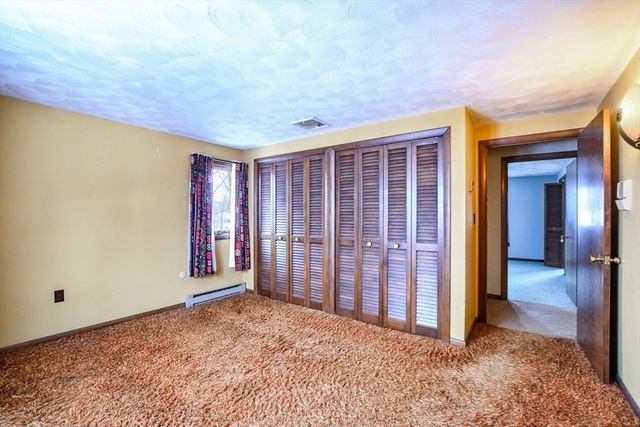 220 Mount Vernon St, New Bedford, MA 02740