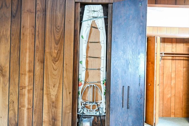 220 Mount Vernon St, New Bedford, MA 02740