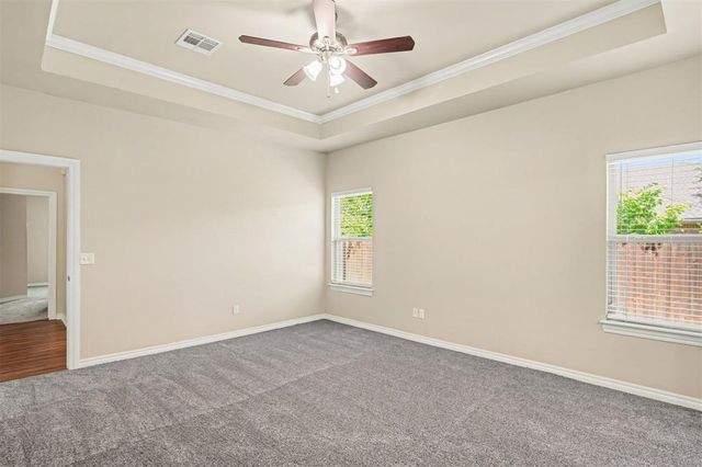 2400 Bretton Lane, Edmond, OK 73012