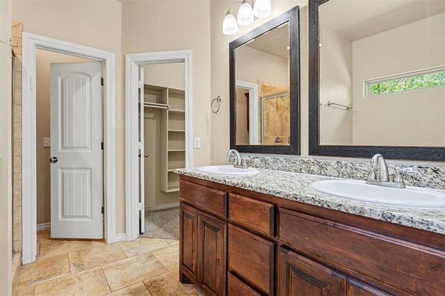 2400 Bretton Lane, Edmond, OK 73012