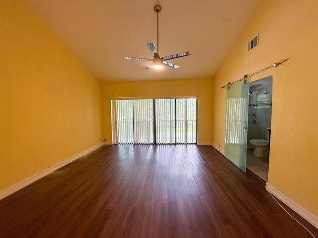 4567 NW 90th Avenue, Sunrise, FL 33351