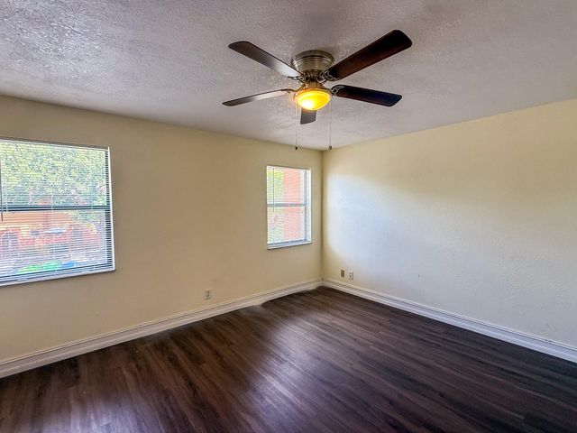 4567 NW 90th Avenue, Sunrise, FL 33351
