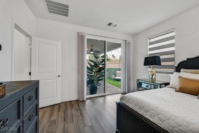 7196 DEER COVE Court, Las Vegas, NV 89113