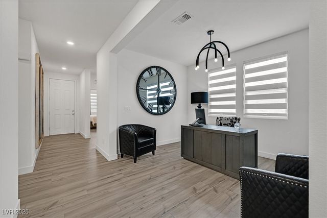 7196 DEER COVE Court, Las Vegas, NV 89113