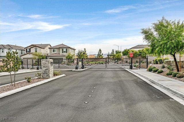 7196 DEER COVE Court, Las Vegas, NV 89113