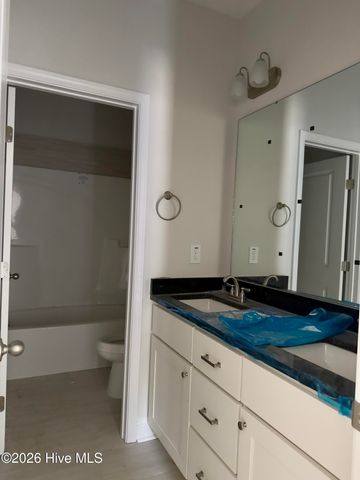 120 Kindletree Lane, Carthage, NC 28327