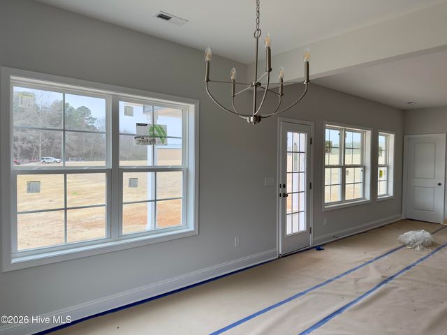 120 Kindletree Lane, Carthage, NC 28327