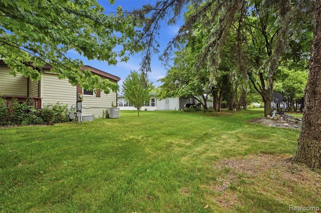 2689 Chickadee Street, Rochester Hills, MI 48309