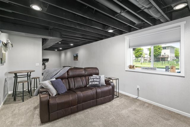 501 SE 14th Street, Grimes, IA 50111