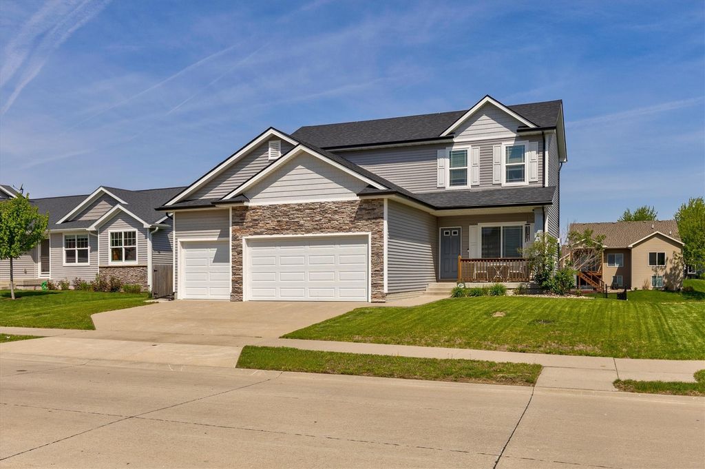 501 SE 14th Street, Grimes, IA 50111