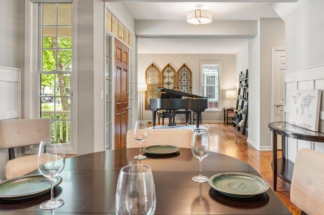 536 Newman Trail, Stillwater, MN 55082