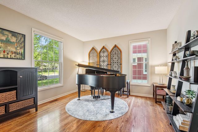 536 Newman Trail, Stillwater, MN 55082