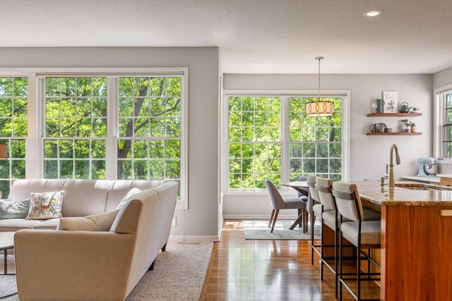 536 Newman Trail, Stillwater, MN 55082