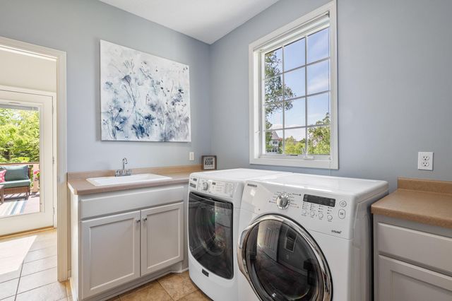 536 Newman Trail, Stillwater, MN 55082