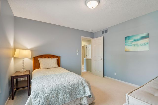 536 Newman Trail, Stillwater, MN 55082