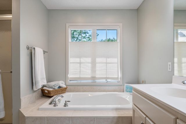 536 Newman Trail, Stillwater, MN 55082