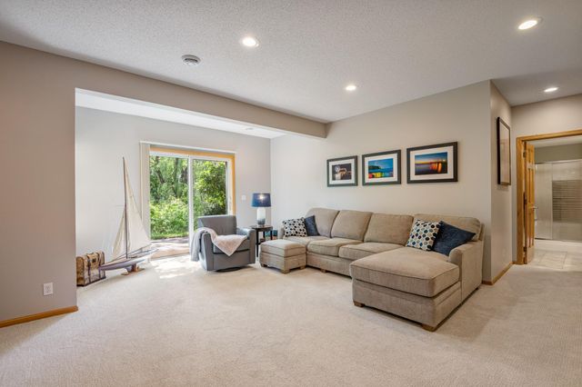 536 Newman Trail, Stillwater, MN 55082