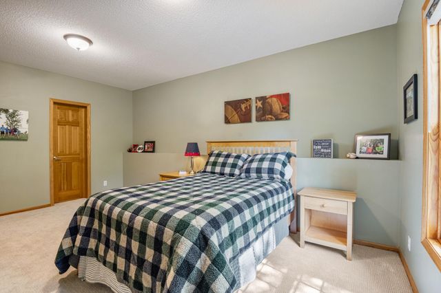 536 Newman Trail, Stillwater, MN 55082