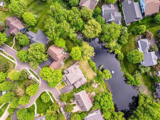 536 Newman Trail, Stillwater, MN 55082