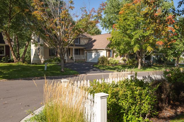 536 Newman Trail, Stillwater, MN 55082