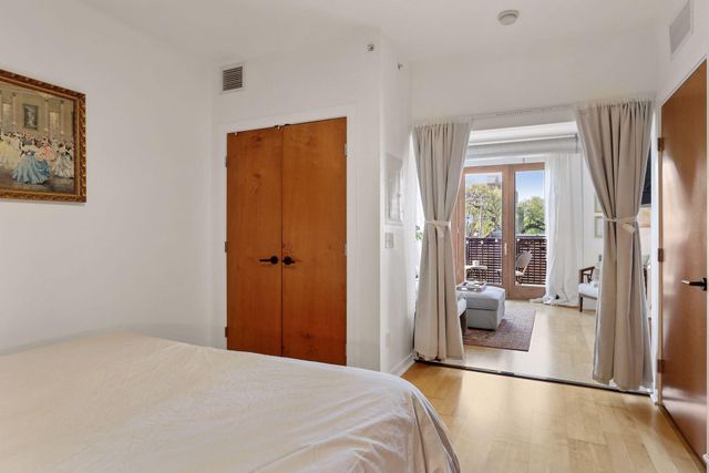 15 E Franklin Avenue 309, Minneapolis, MN 55404