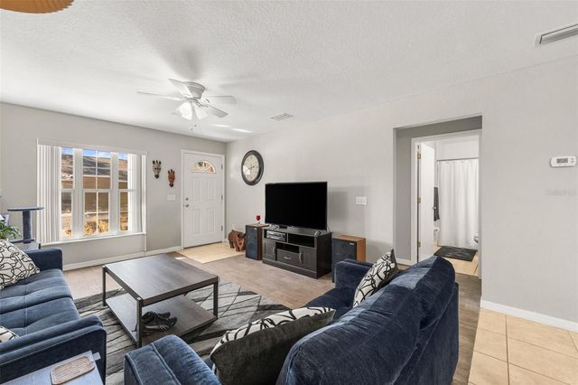 3630 NE 8TH PLACE 304, Ocala, FL 34470