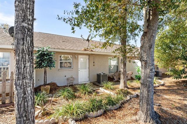 3630 NE 8TH PLACE 304, Ocala, FL 34470