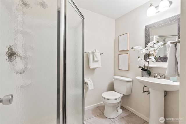 440 S 304th Street, Federal Way, WA 98003