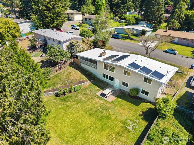 440 S 304th Street, Federal Way, WA 98003