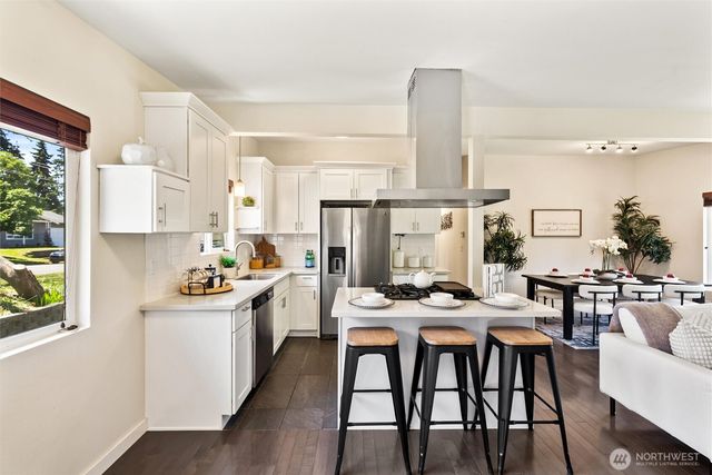 440 S 304th Street, Federal Way, WA 98003
