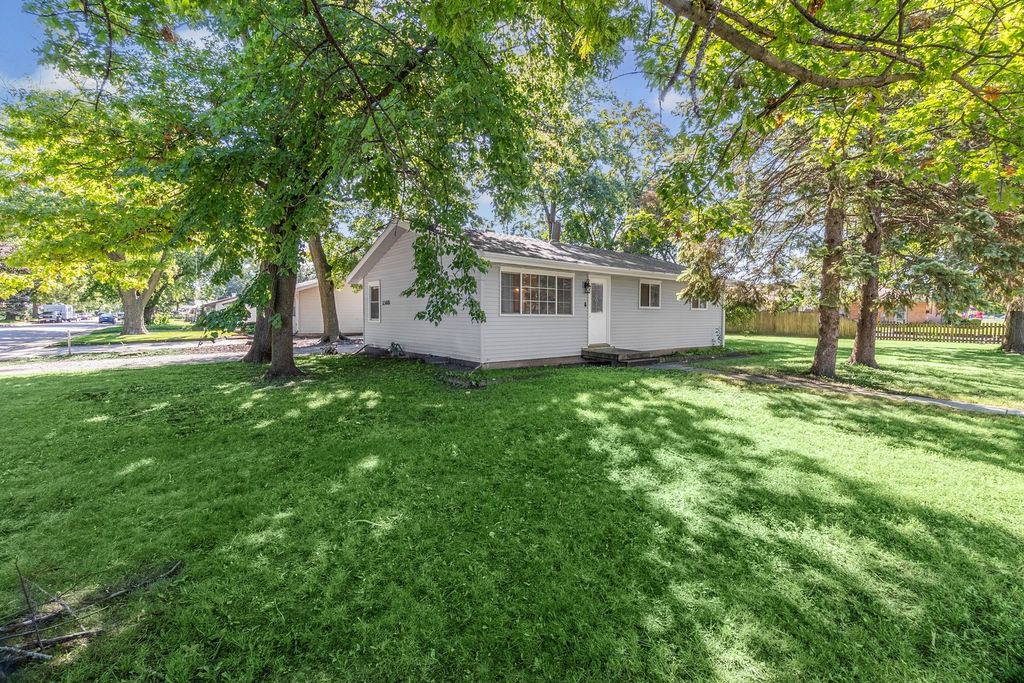 2308 Madonna Avenue, Joliet, IL 60436