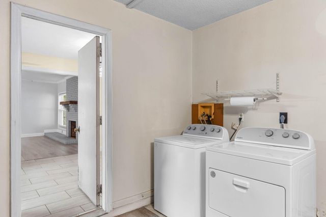 321 Pontevedra Lane, Niceville, FL 32578