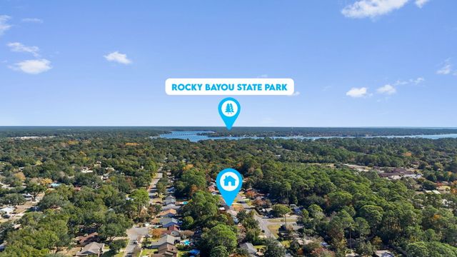 321 Pontevedra Lane, Niceville, FL 32578