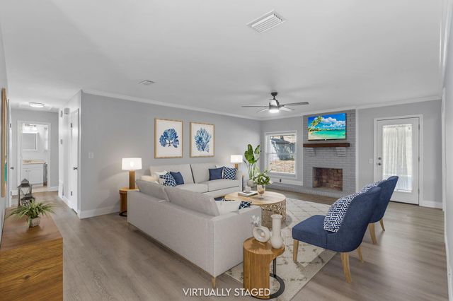 321 Pontevedra Lane, Niceville, FL 32578