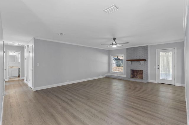 321 Pontevedra Lane, Niceville, FL 32578