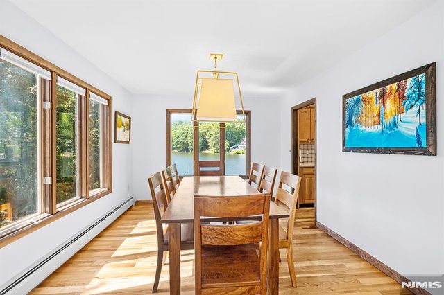 177 High Crest, West Milford, NJ 07480