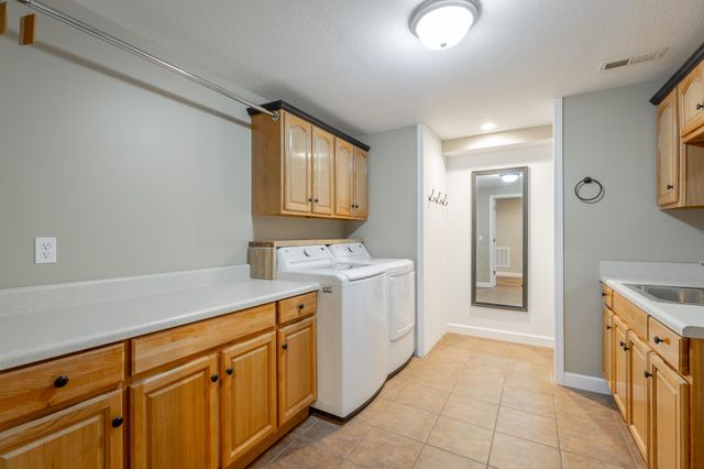 16417 Crestview Drive, Sale Creek, TN 37373