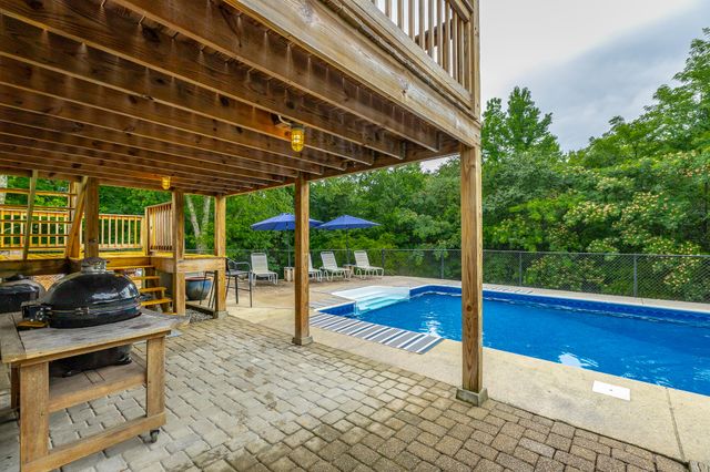16417 Crestview Drive, Sale Creek, TN 37373