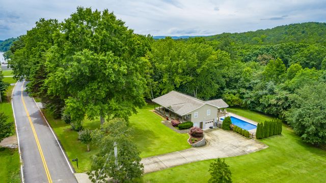 16417 Crestview Drive, Sale Creek, TN 37373