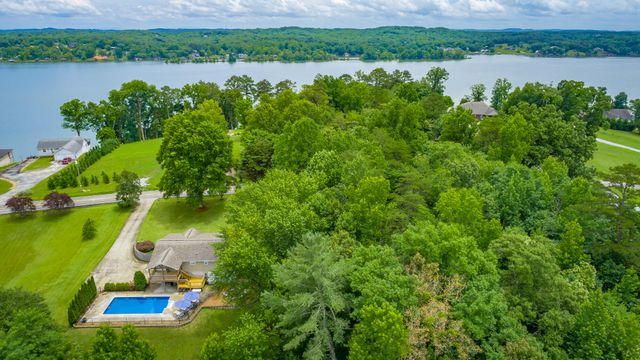 16417 Crestview Drive, Sale Creek, TN 37373