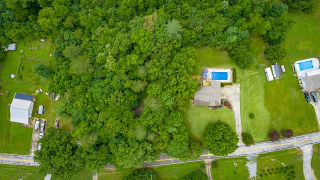16417 Crestview Drive, Sale Creek, TN 37373