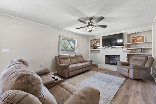 902 Lindsay Avenue, Chattanooga, TN 37421