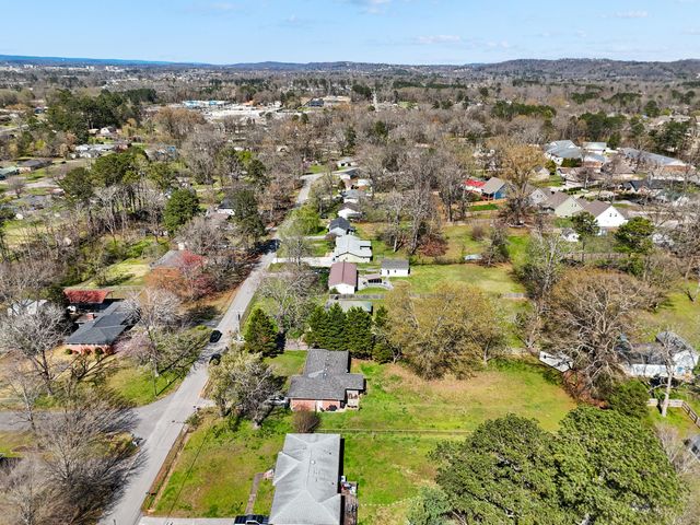 902 Lindsay Avenue, Chattanooga, TN 37421