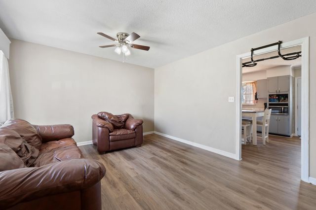 902 Lindsay Avenue, Chattanooga, TN 37421