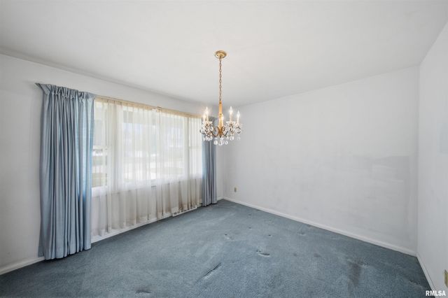 1404 E GLEN Avenue, Peoria Heights, IL 61616