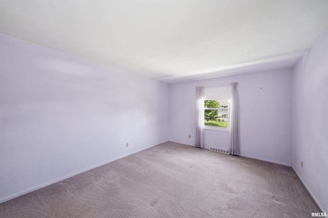 1404 E GLEN Avenue, Peoria Heights, IL 61616