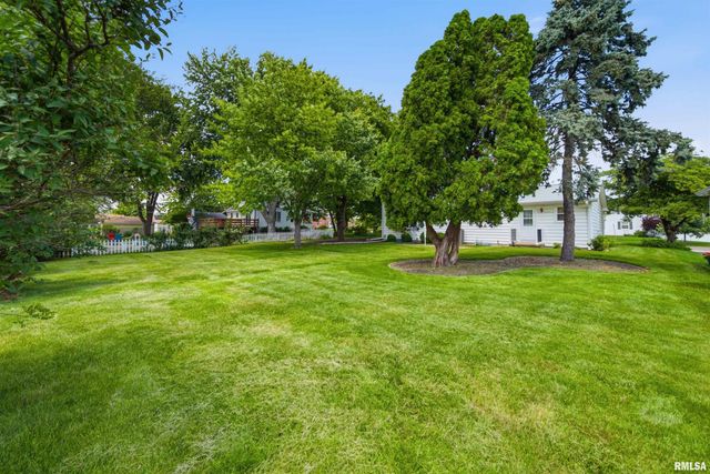 1404 E GLEN Avenue, Peoria Heights, IL 61616